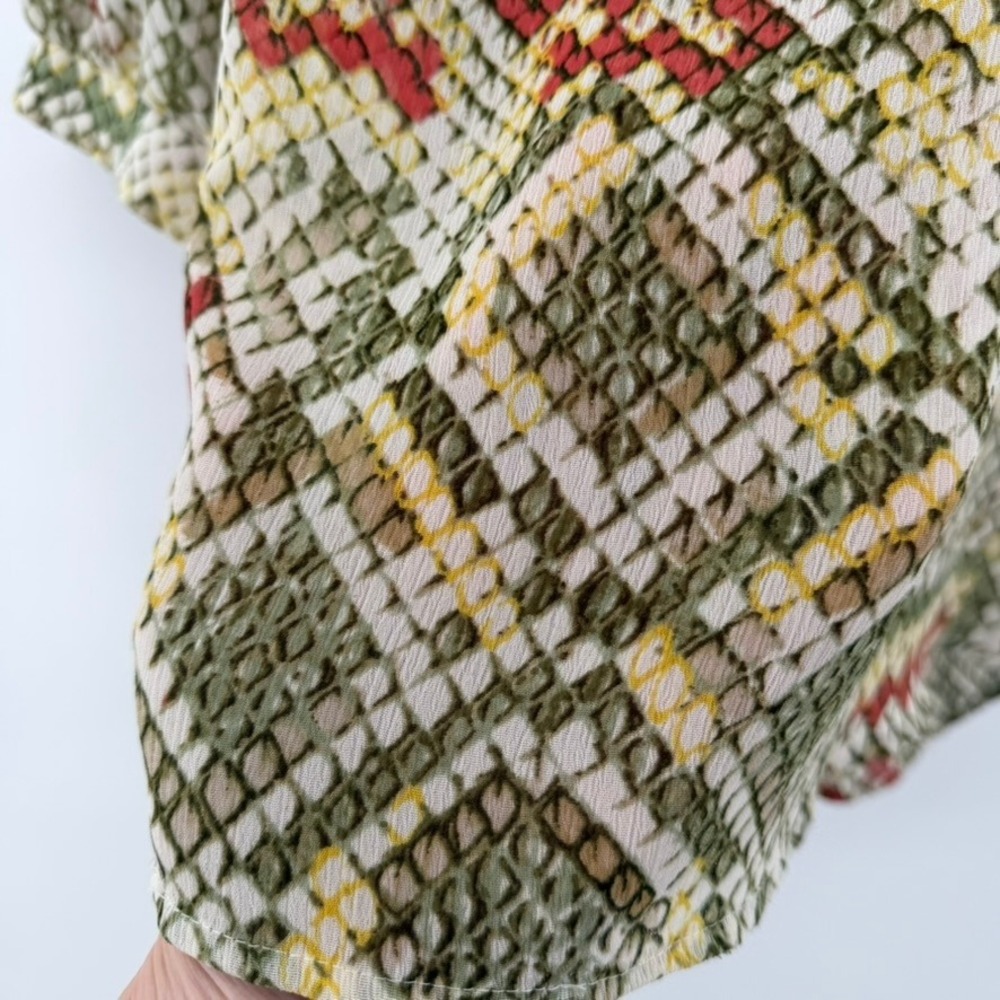 Alfred Dunner Blouse Womens 16P Green Snakeskin Geometric Sequin V-Neck Top - Picture 5 of 7